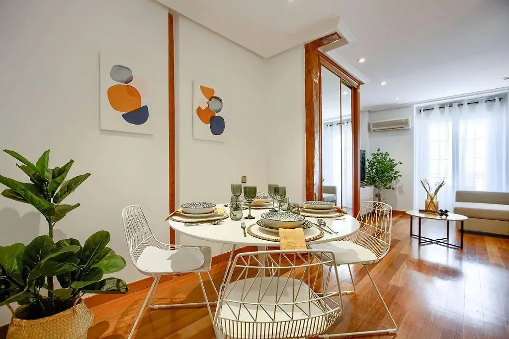 Apartment In The Center Of Madrid-Comenda-1-I-1